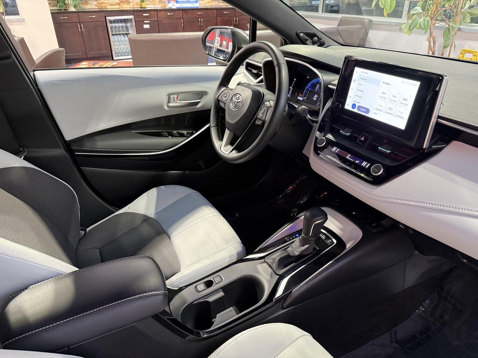 2024 Toyota Corolla Hatchback XSE