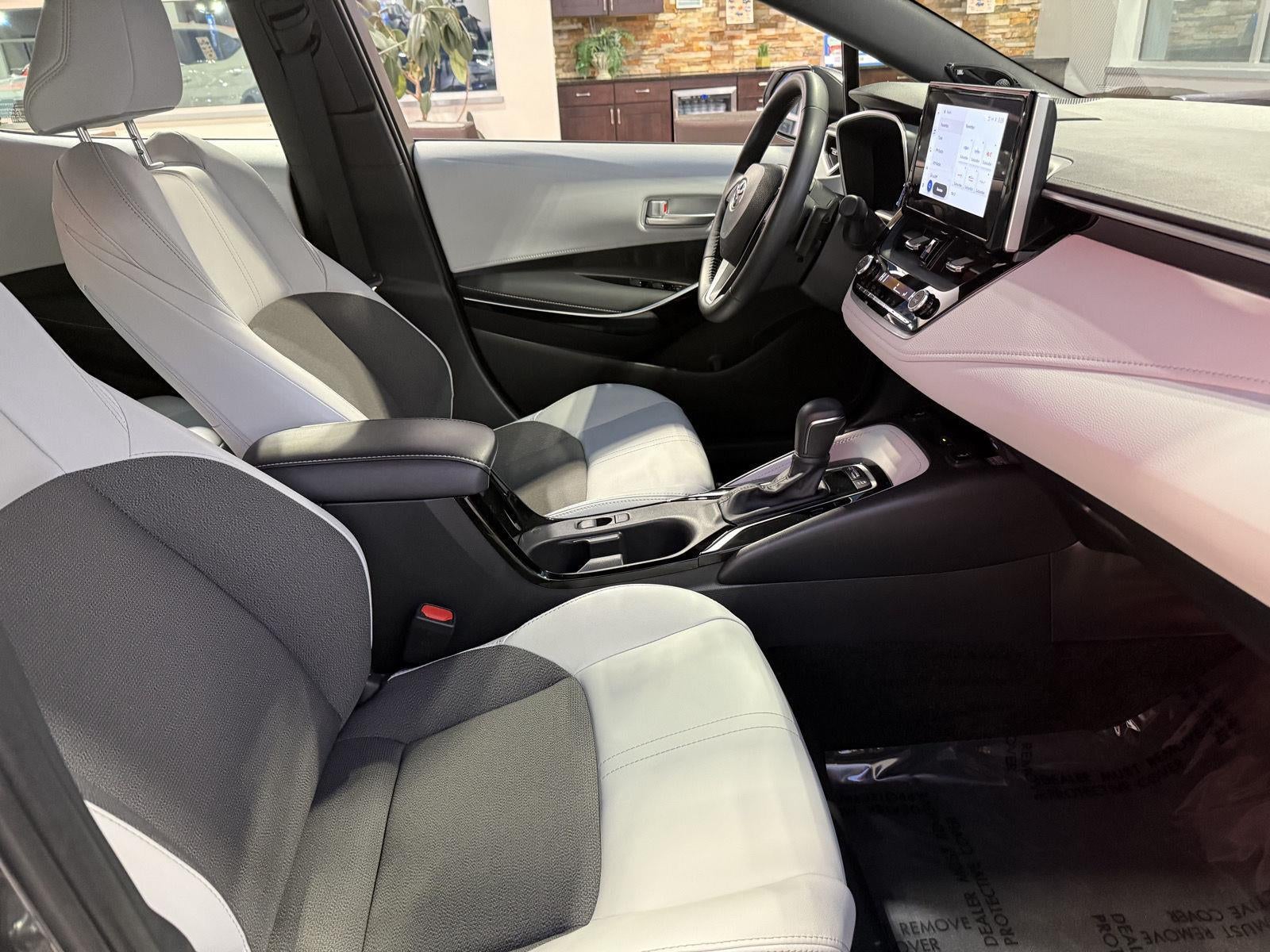 2024 Toyota Corolla Hatchback XSE