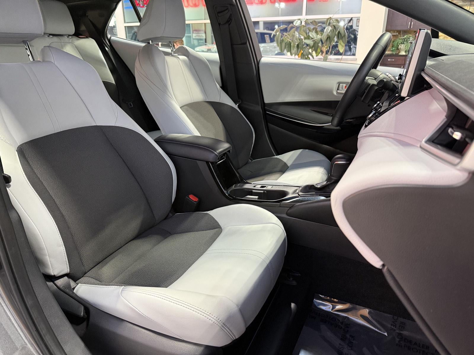 2024 Toyota Corolla Hatchback XSE