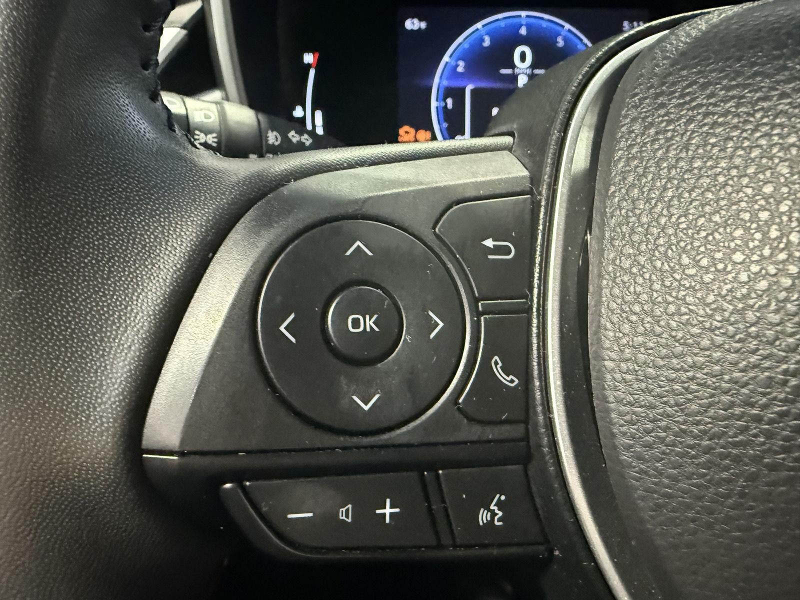 2024 Toyota Corolla Hatchback XSE