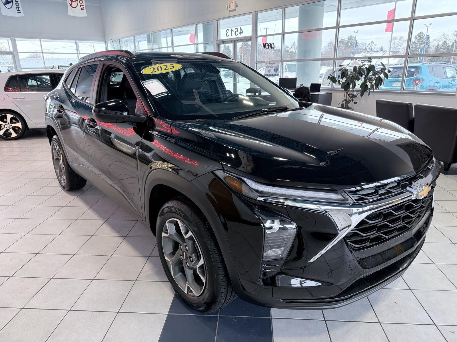 2025 Chevrolet Trax LT