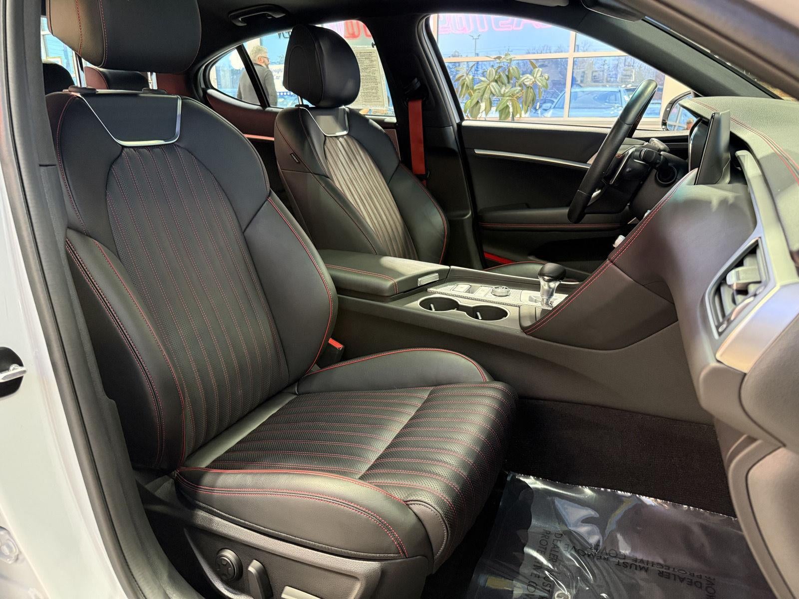 2023 Genesis G70 2.0T