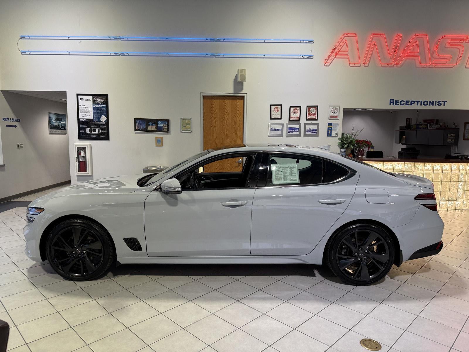 2023 Genesis G70 2.0T