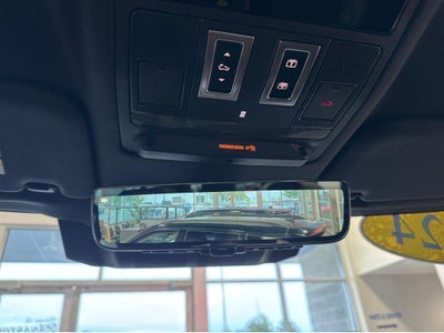 2024 Land Rover Defender X-Dynamic SE
