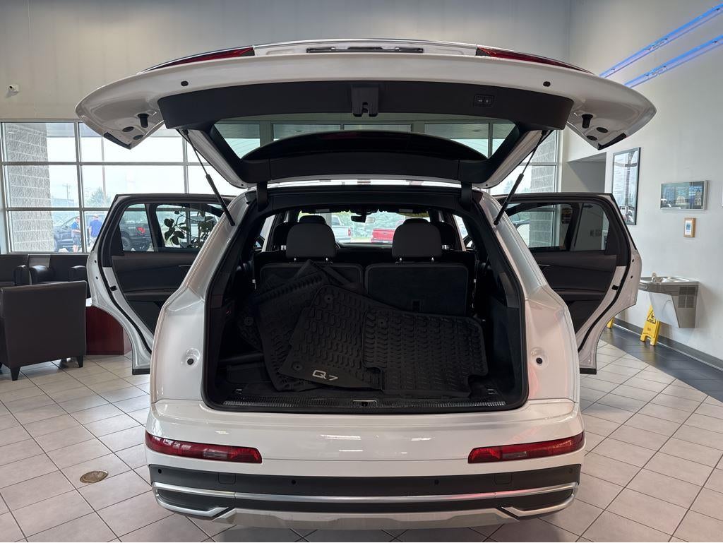 2021 Audi Q7 Premium