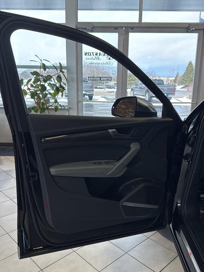 2022 Audi SQ5 Premium Plus