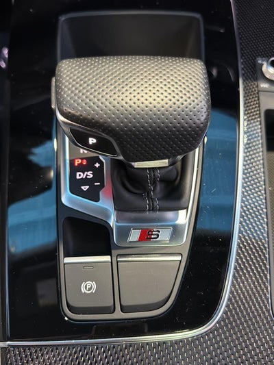 2022 Audi SQ5 Premium Plus