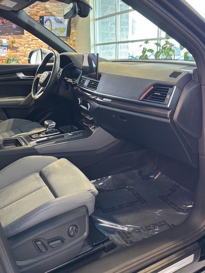 2022 Audi SQ5 Premium Plus