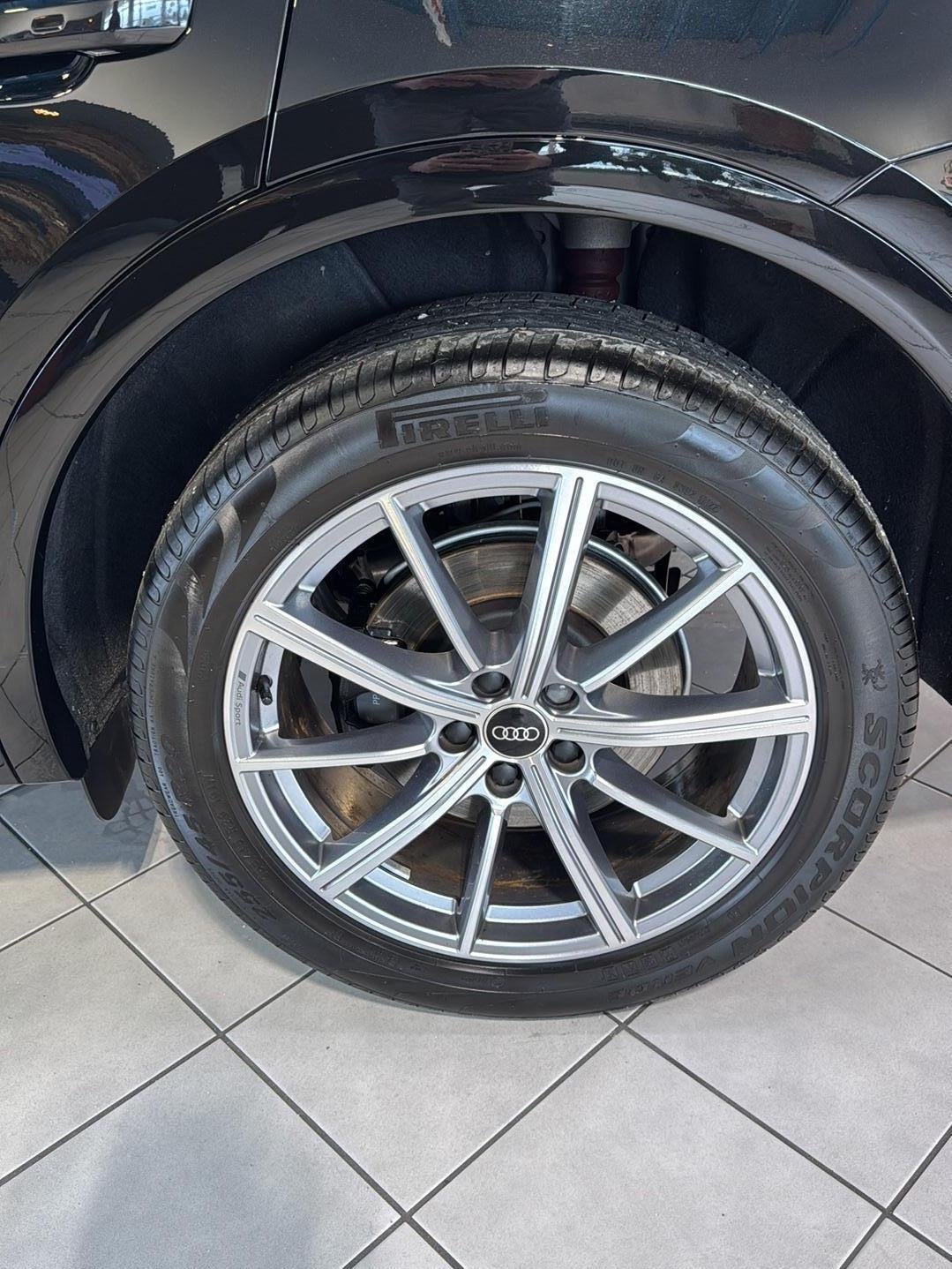 2022 Audi SQ5 Premium Plus