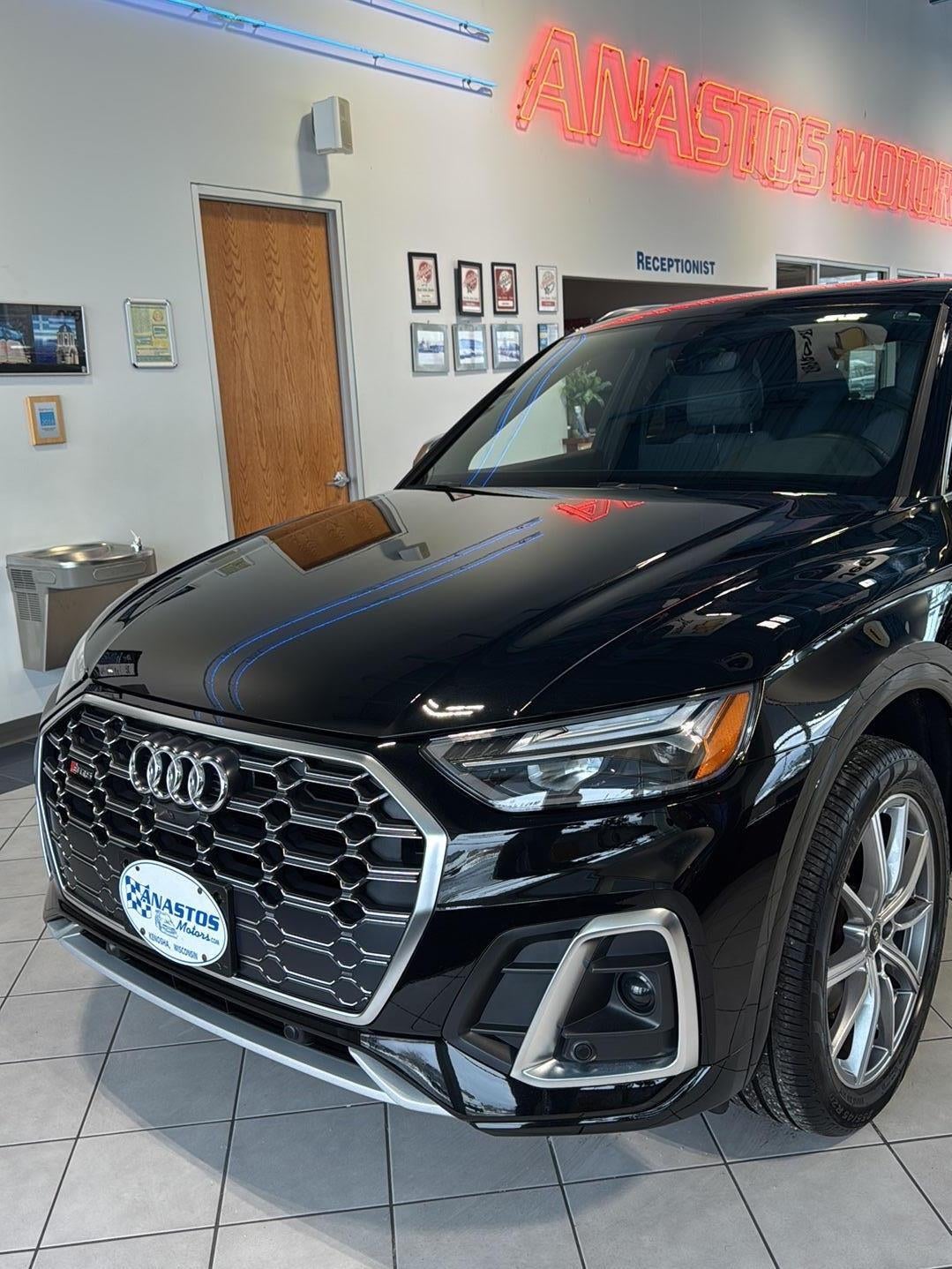 2022 Audi SQ5 Premium Plus