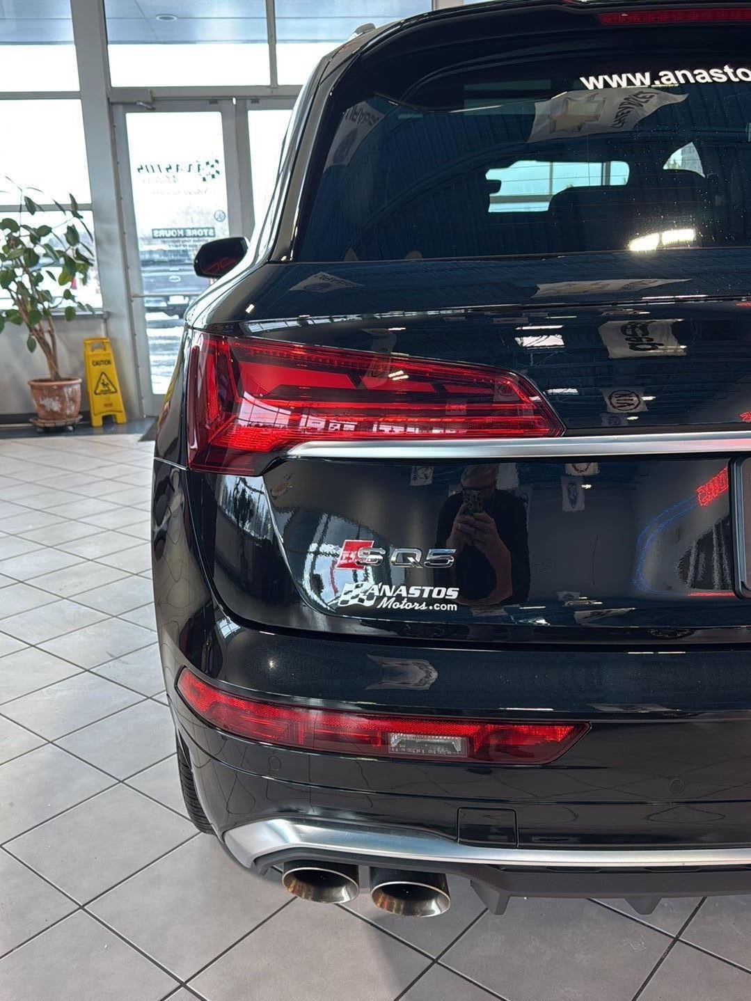 2022 Audi SQ5 Premium Plus