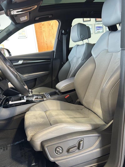 2022 Audi SQ5 Premium Plus