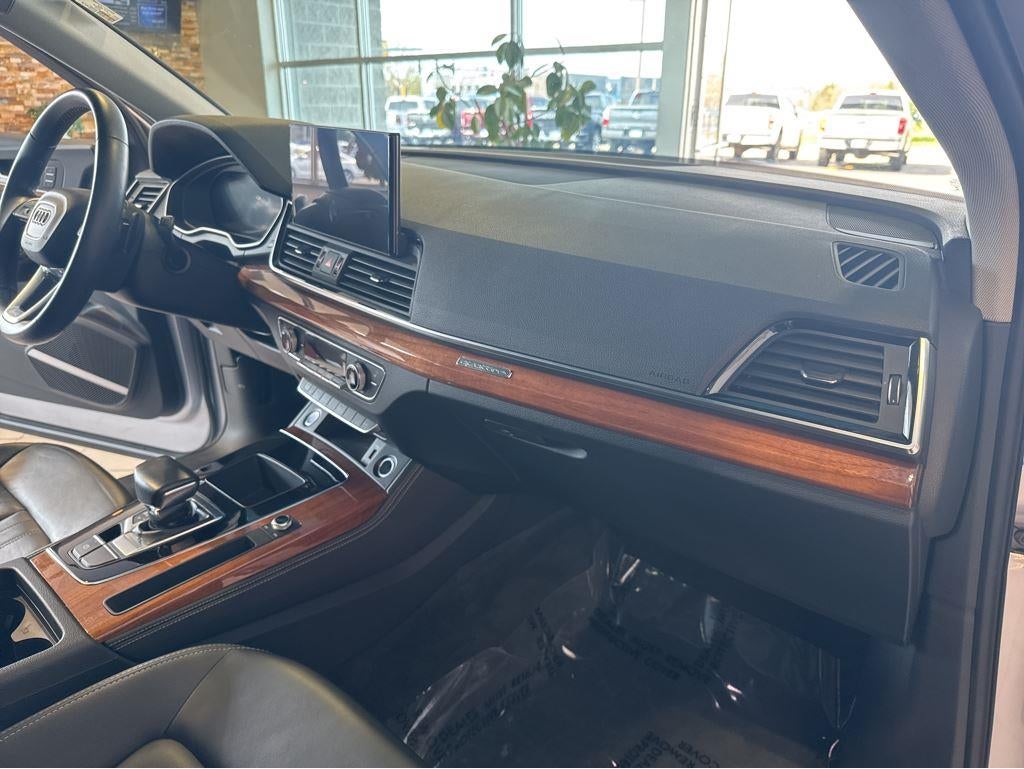 2023 Audi Q5 S line Premium Plus