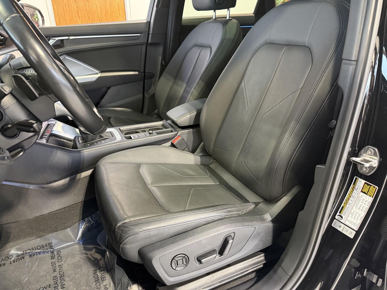 2022 Audi Q3 S line Premium Plus