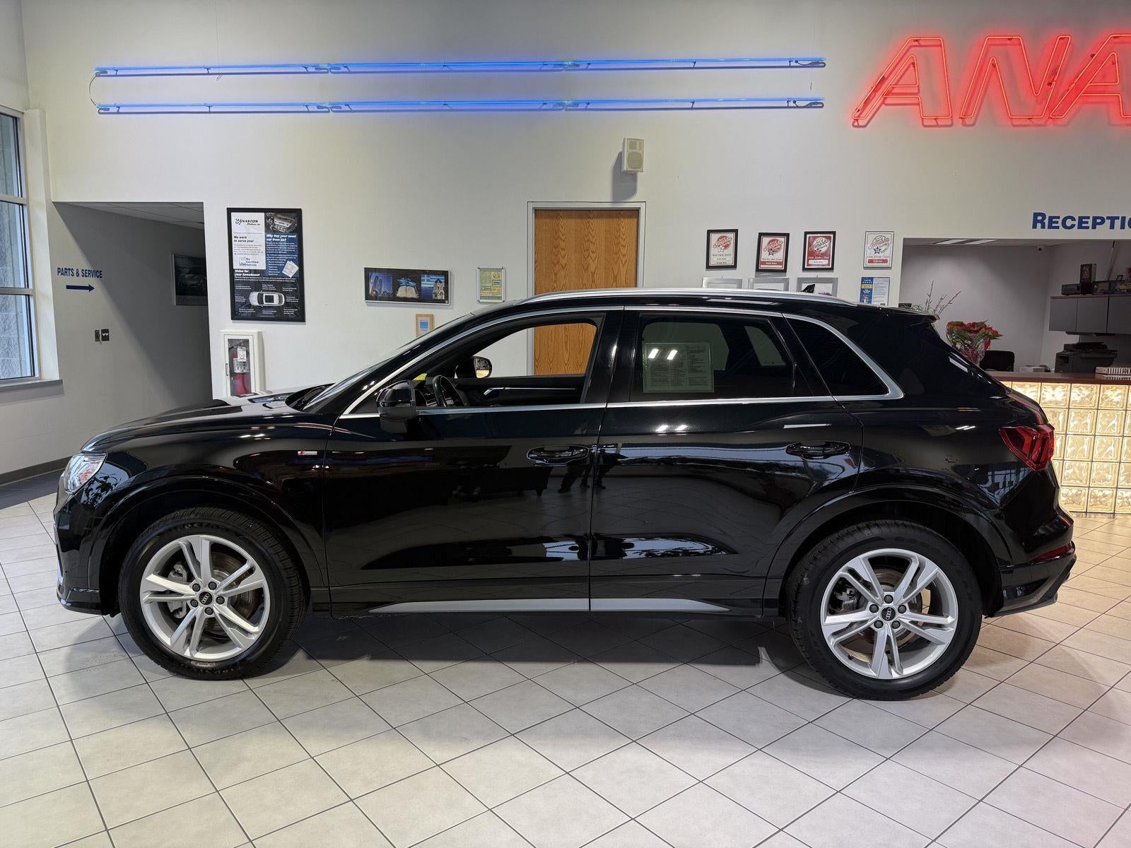 2022 Audi Q3 S line Premium Plus