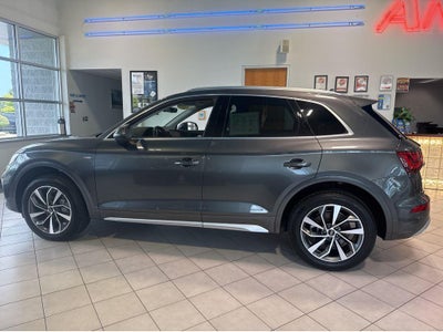 2022 Audi Q5 S line Premium