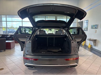 2022 Audi Q5 S line Premium