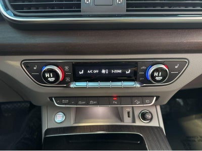 2022 Audi Q5 S line Premium