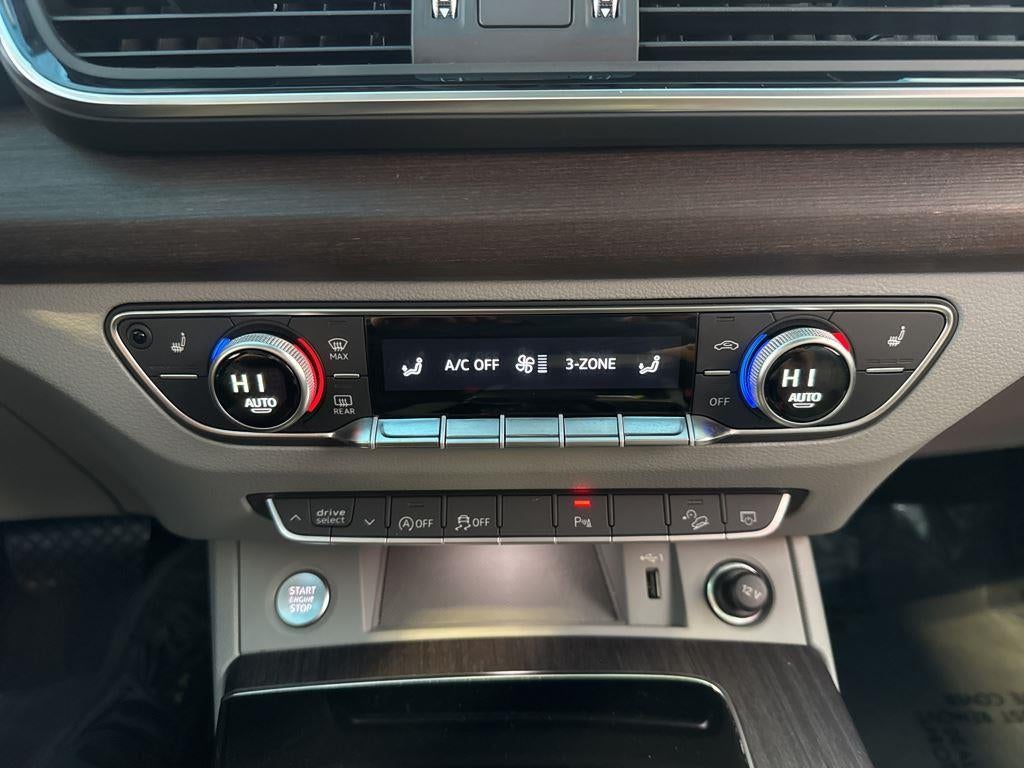 2022 Audi Q5 S line Premium
