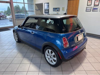 2006 MINI Cooper Hardtop Base