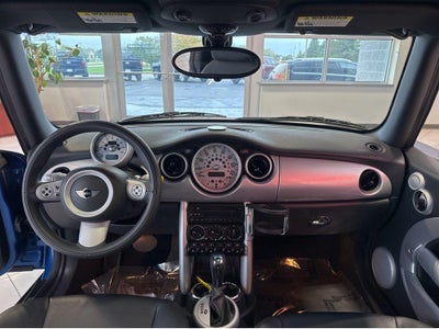 2006 MINI Cooper Hardtop Base