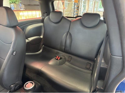 2006 MINI Cooper Hardtop Base