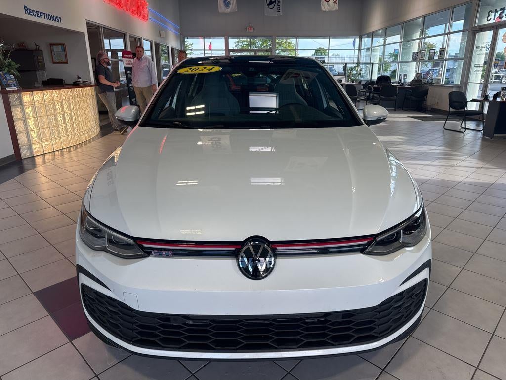 2024 Volkswagen Golf GTI SE