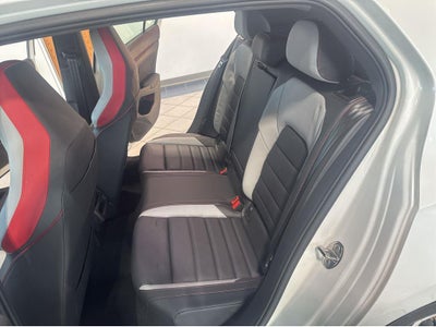 2024 Volkswagen Golf Gti SE
