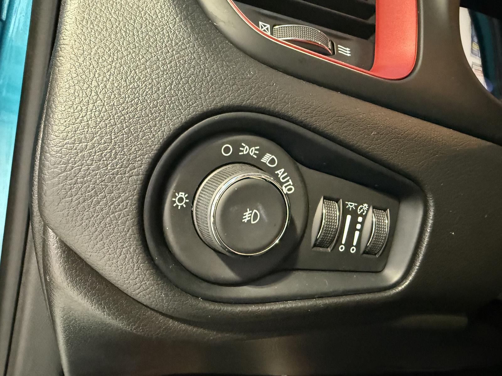 2022 Jeep Renegade Trailhawk