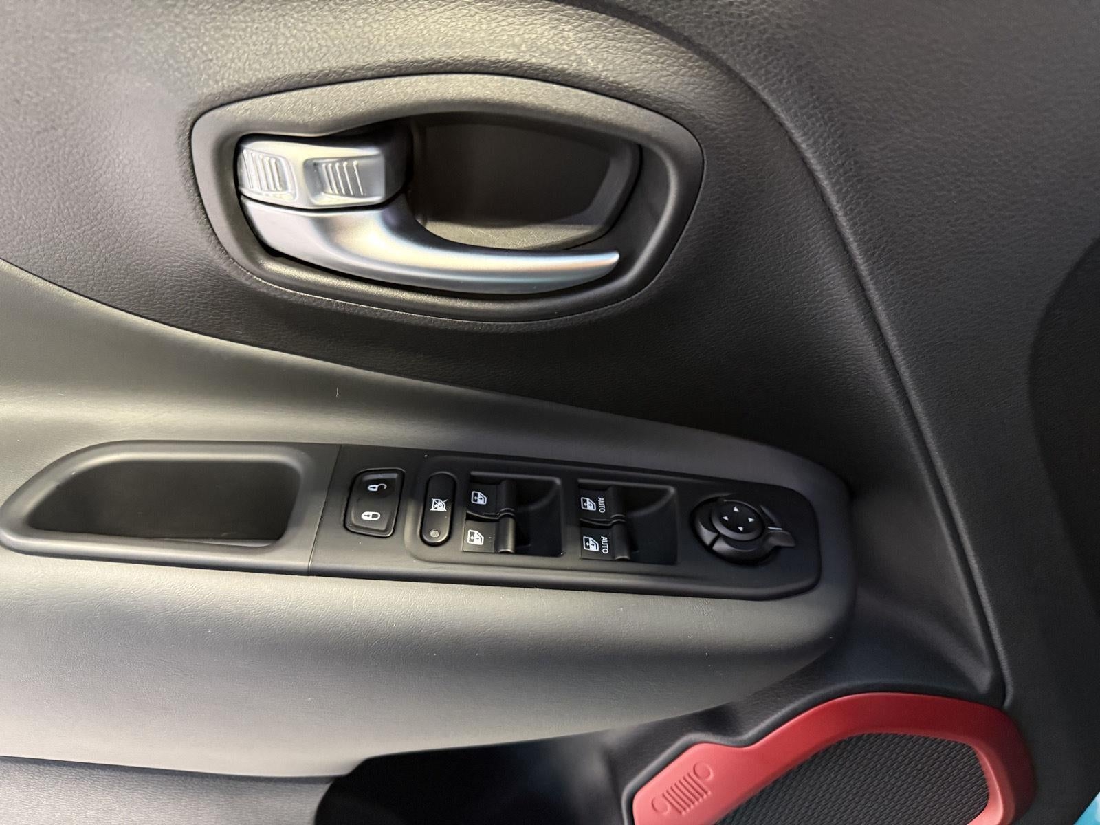 2022 Jeep Renegade Trailhawk