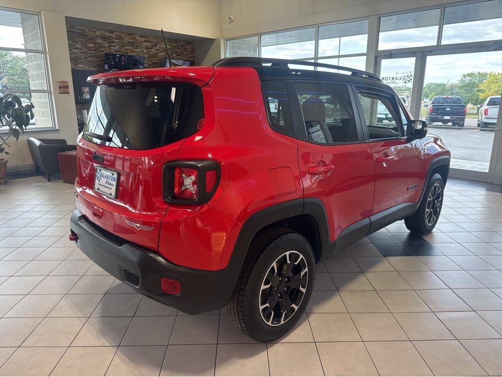 2023 Jeep Renegade Trailhawk