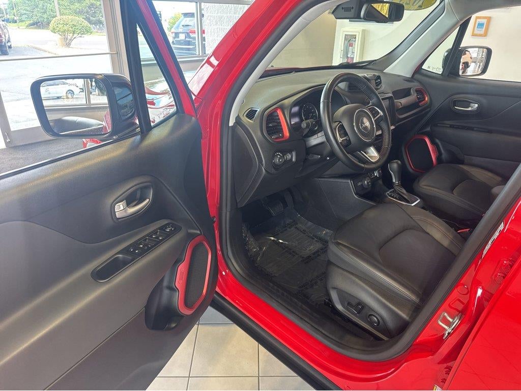 2023 Jeep Renegade Trailhawk