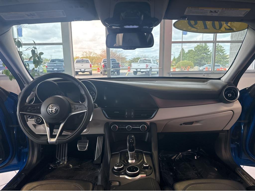2019 Alfa Romeo Giulia Ti Sport
