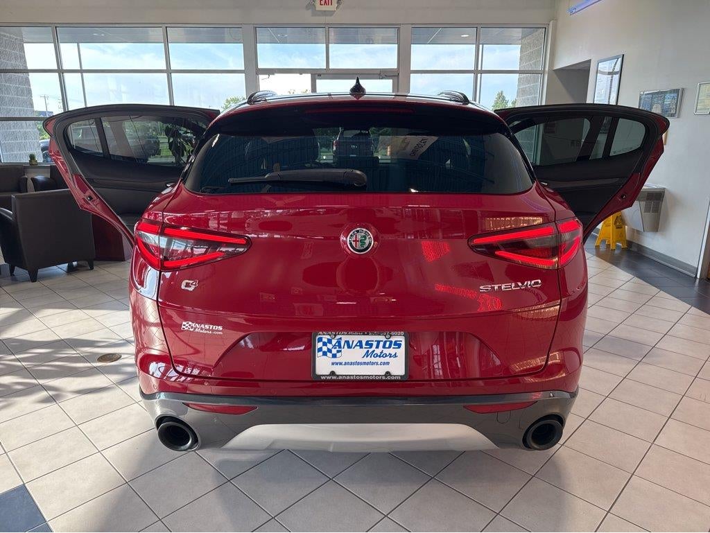 2023 Alfa Romeo Stelvio Ti