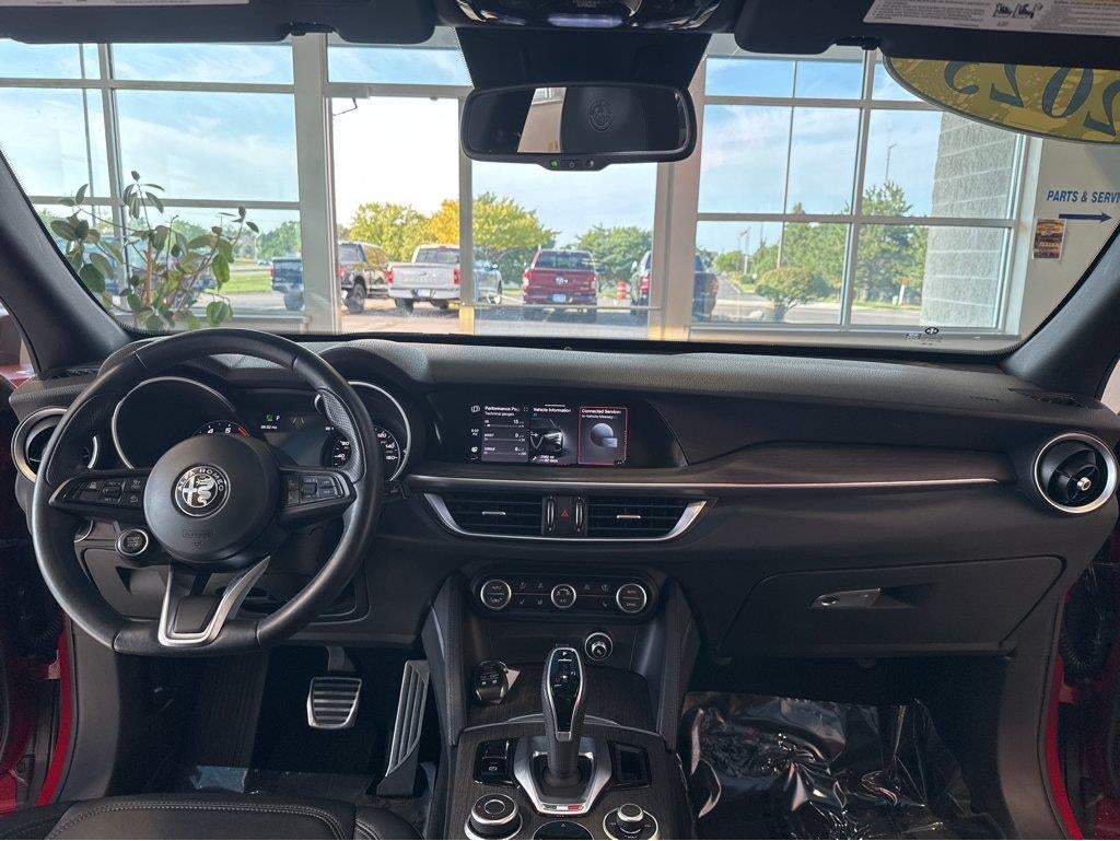 2023 Alfa Romeo Stelvio Ti